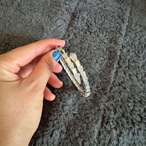 Snake bangle - Picture 3 of 6